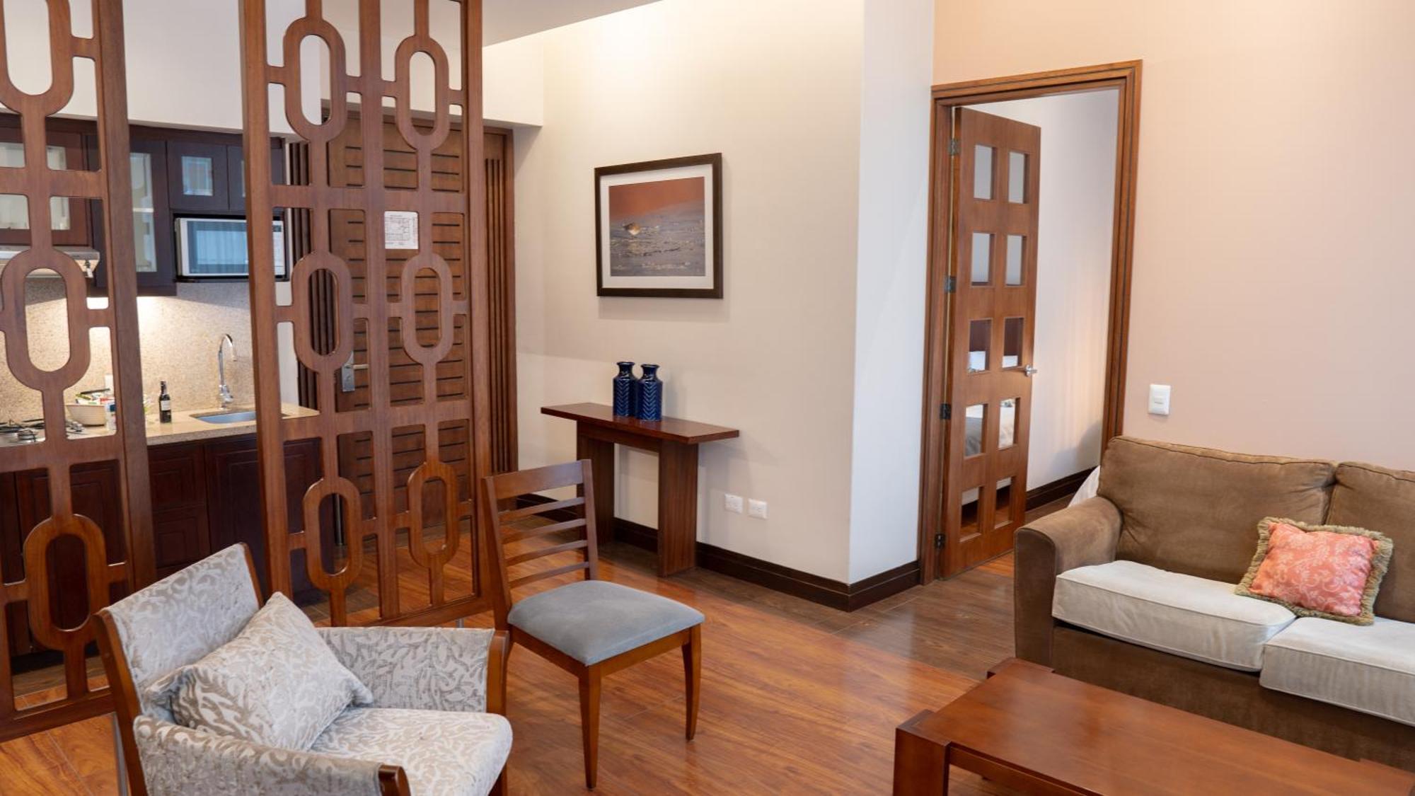 Parc Royale Suites Hotel Cuenca Bagian luar foto